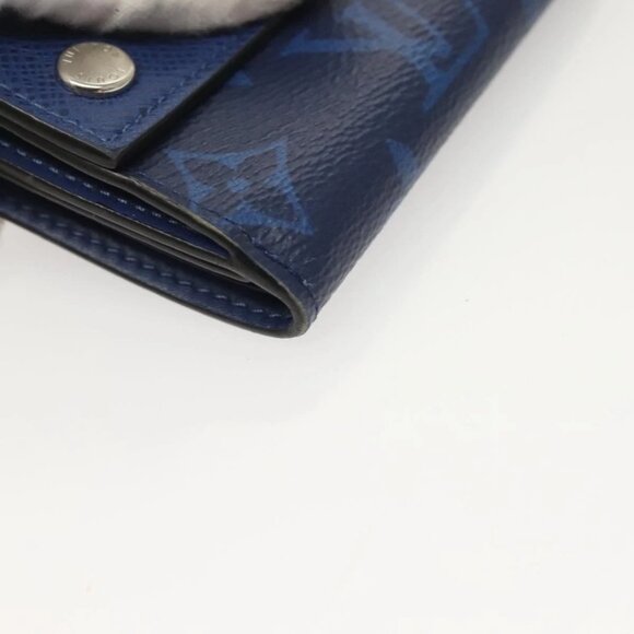 LOUIS VUITTON Taigalama Discovery Compact wallet Wallet Blue M67620 Auth 134375 - Picture 7 of 16
